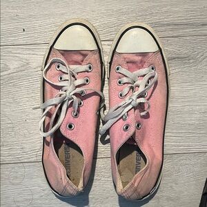 Converse Women's Light Pink Canvas Sneakers